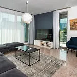Vertigo Modern 2-bedroom With Parking & Vitosha View * Sofya