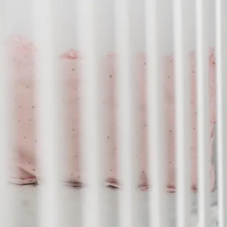 Vertigo Modern 2-bedroom With Parking & Vitosha View Sofía