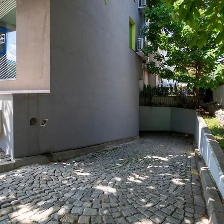 Vertigo Modern 2-bedroom With Parking & Vitosha View Apartamento *