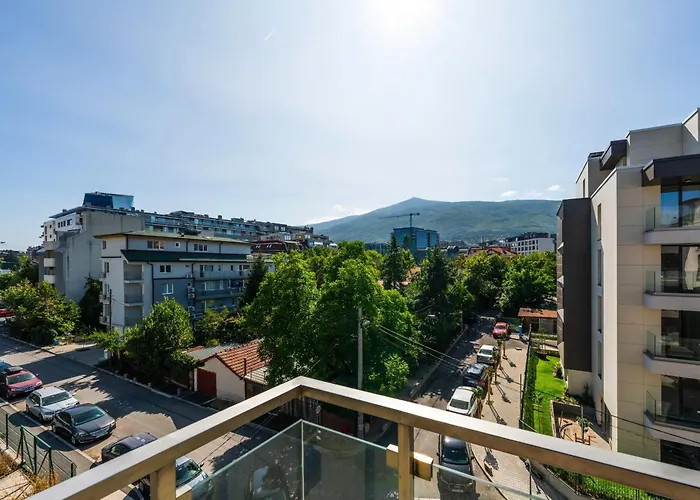 Vertigo Modern 2-bedroom With Parking & Vitosha View Apartment